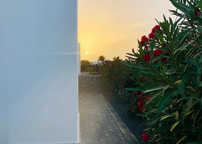 Neptuno With Private Pool, Sea View, Smart-tv Free Wifi Villa Playa Blanca (Lanzarote)