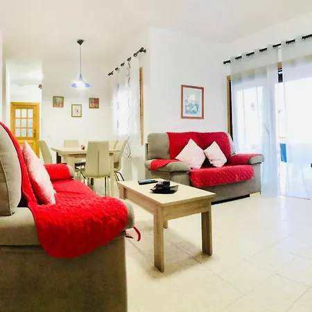 Neptuno With Private Pool, Sea View, Sat-tv & Free Wifi * Playa Blanca (Lanzarote)