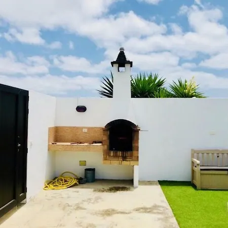 Neptuno With Private Pool, Sea View, Smart-tv Free Wifi 别墅 *